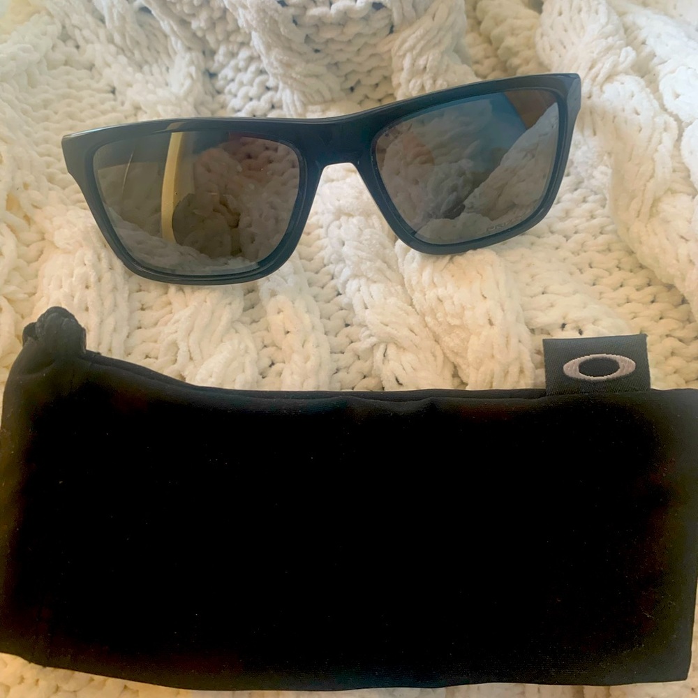 Women’s Oakley Sunglasses